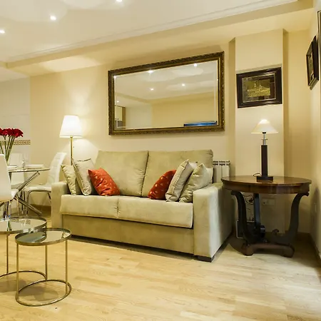 Rent Cervantes 47 *